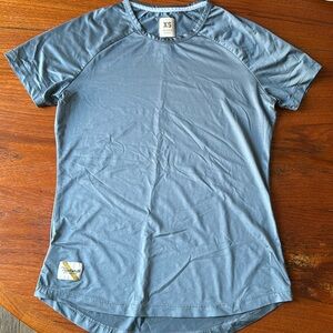 Tracksmith twilight tee